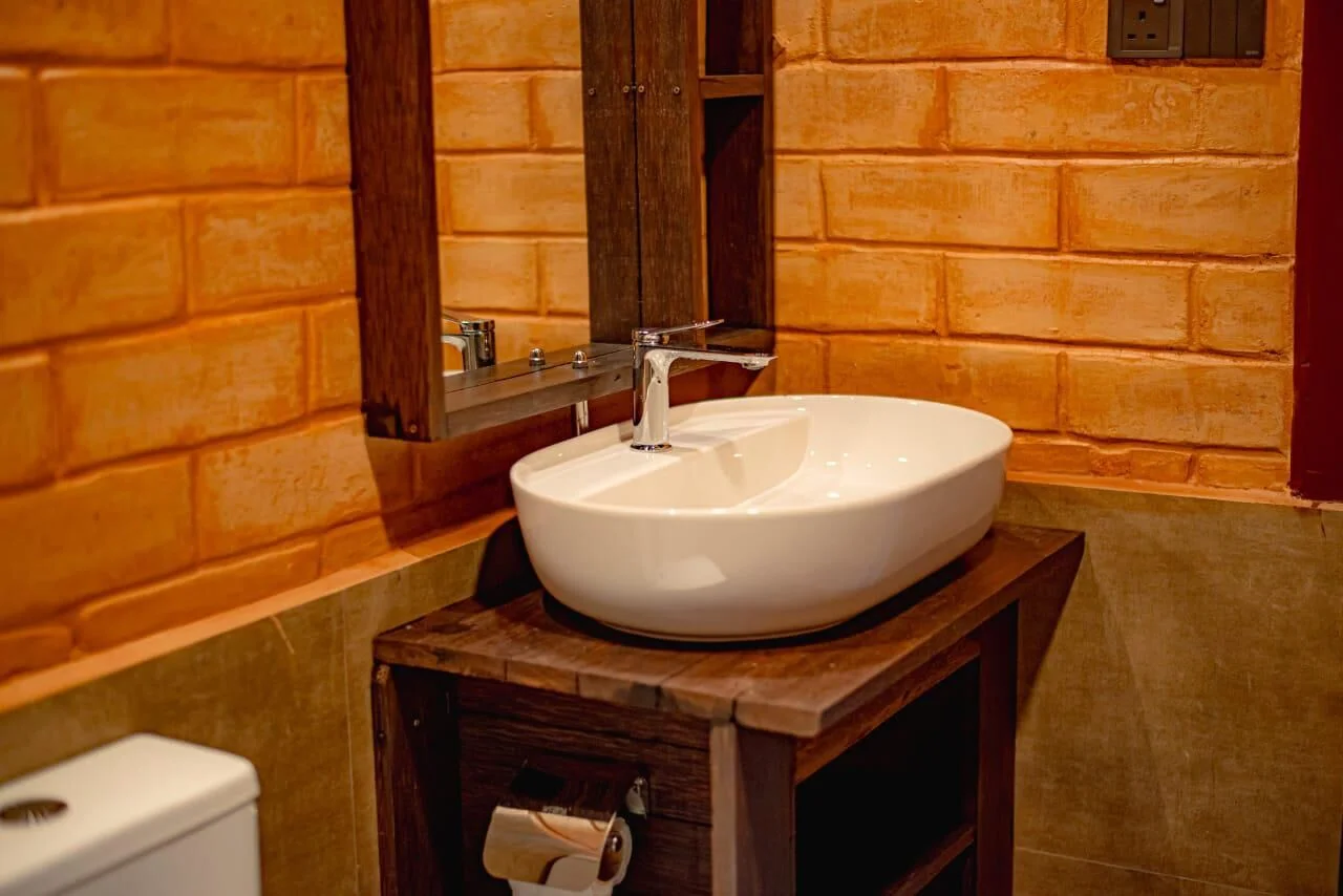 Luxury Hotel in Sinharaja - The Royal Cabin Forest View 4